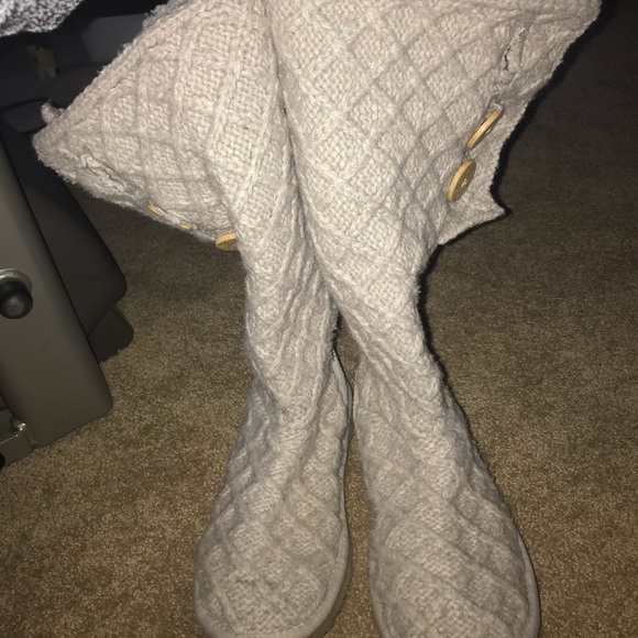 Ugg knit boots - Picture 4 of 8